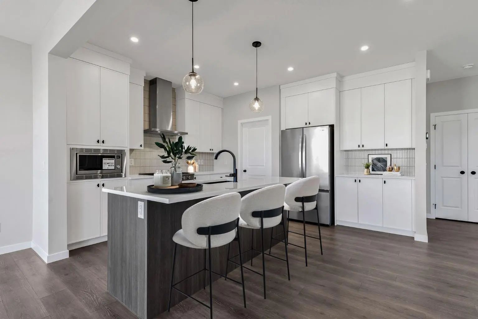 Modern suburban home in Evanston