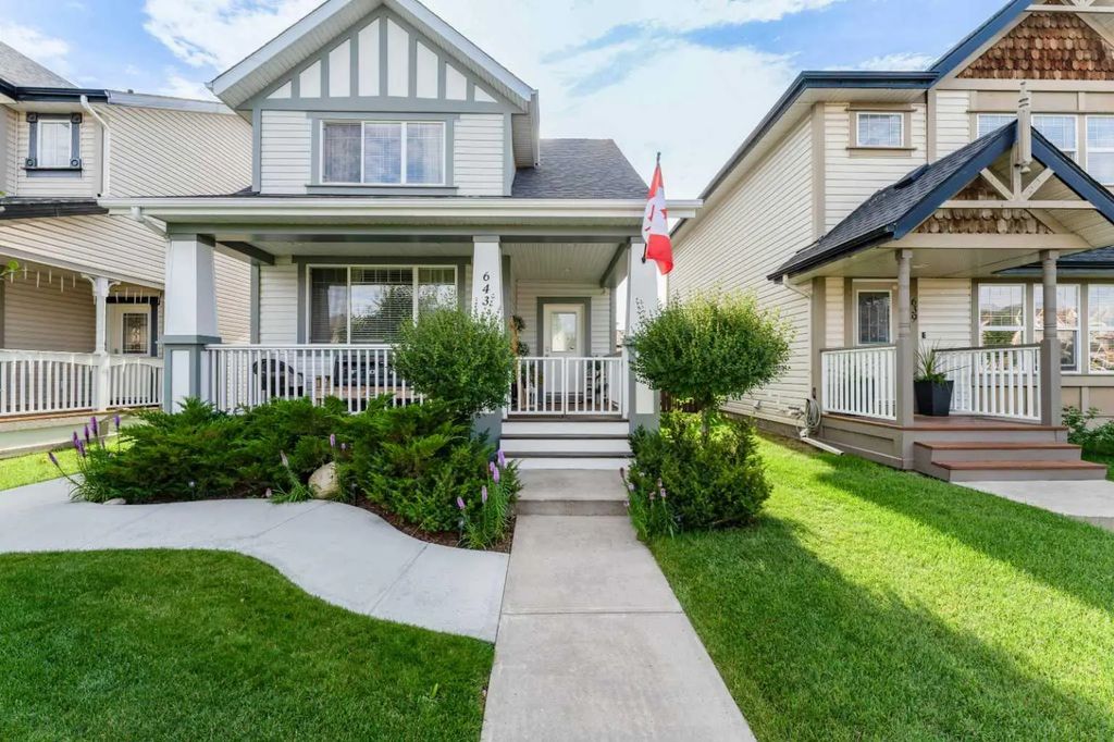 643 Everridge Drive Sw, Calgary