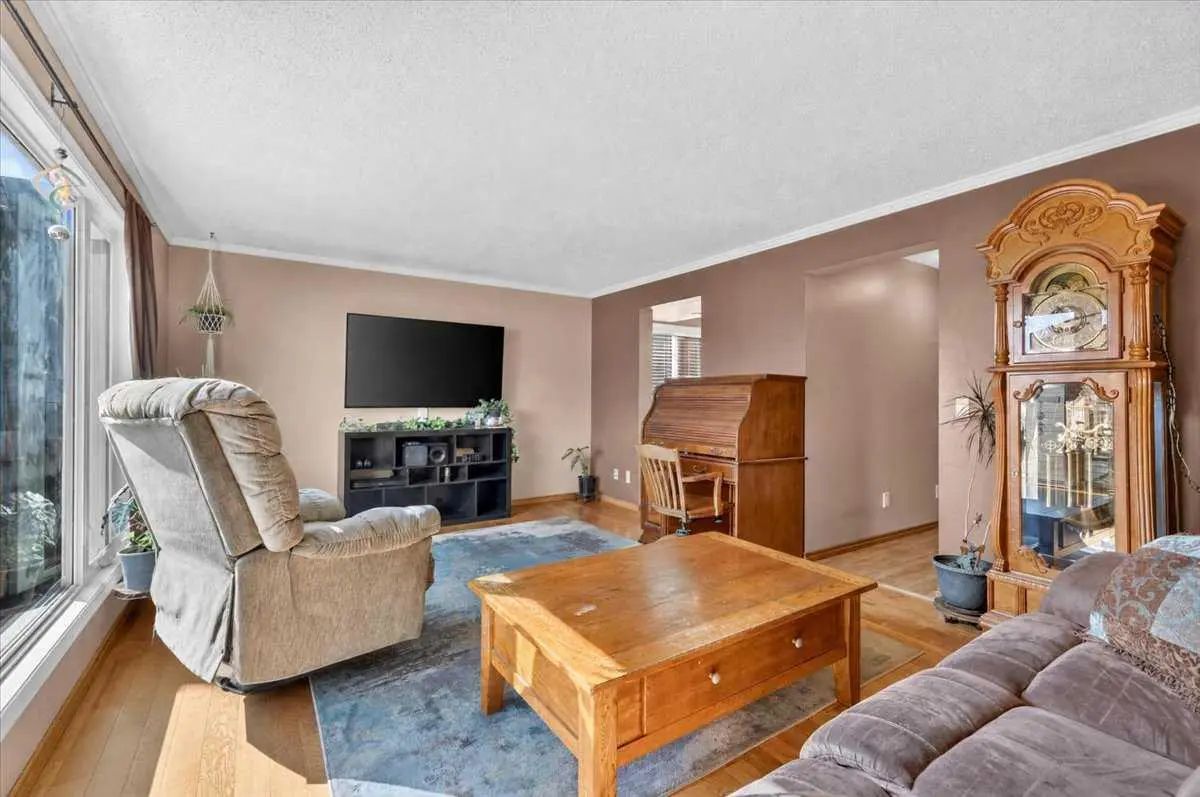 41 Templeson Crescent Northeast, Calgary – Residential Detached Listing Photo 5