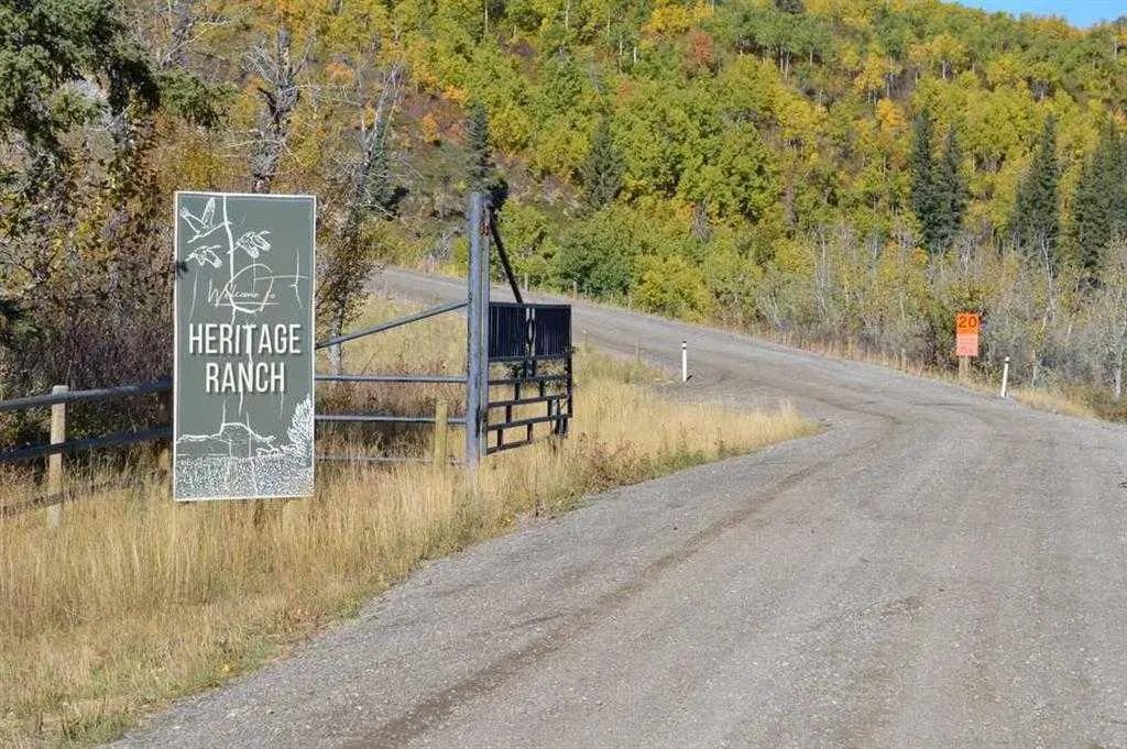 15 Heritage Ranch  , Rural Cardston County