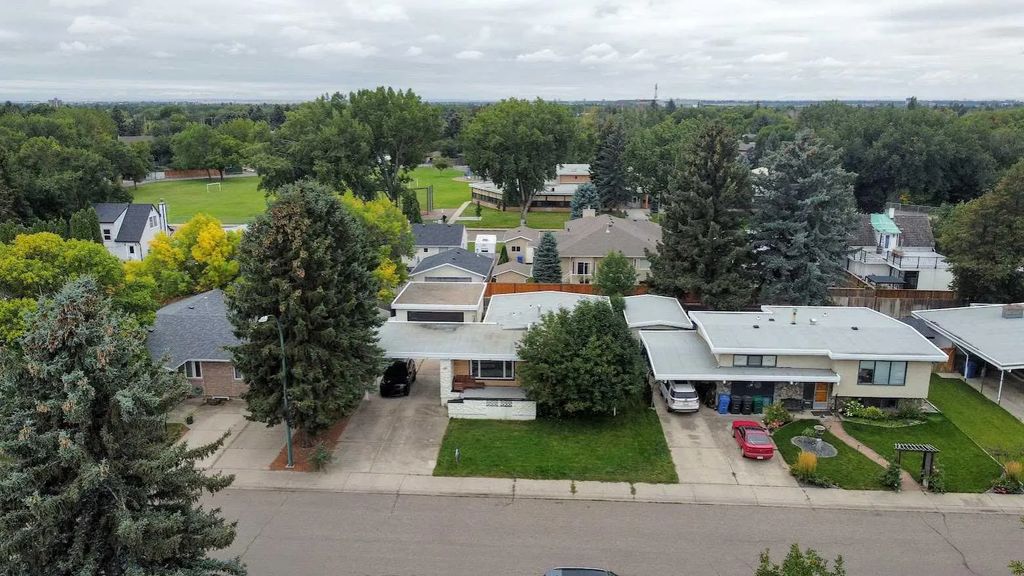 426 Normandy Road S, Lethbridge