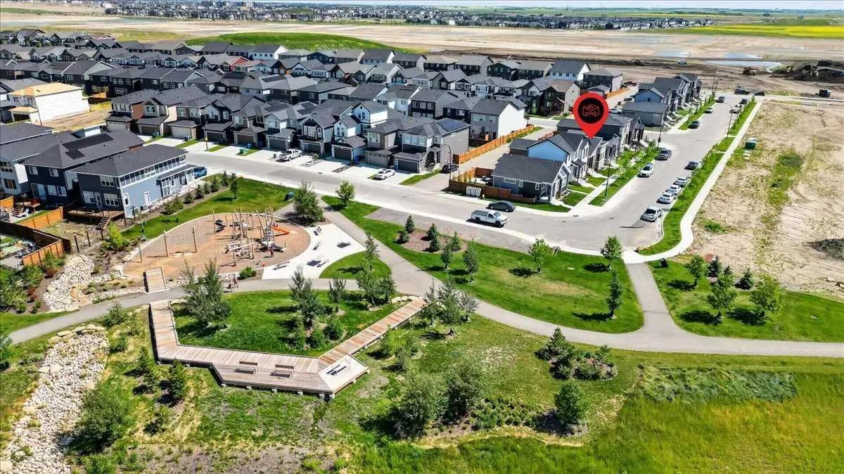 128 Setonstone Manor Southeast, Calgary – Residential Detached Listing Photo 2