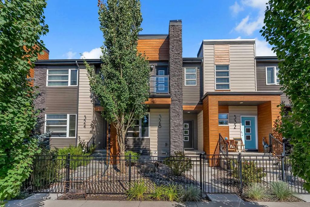 328 Midtown Gate Sw, Airdrie