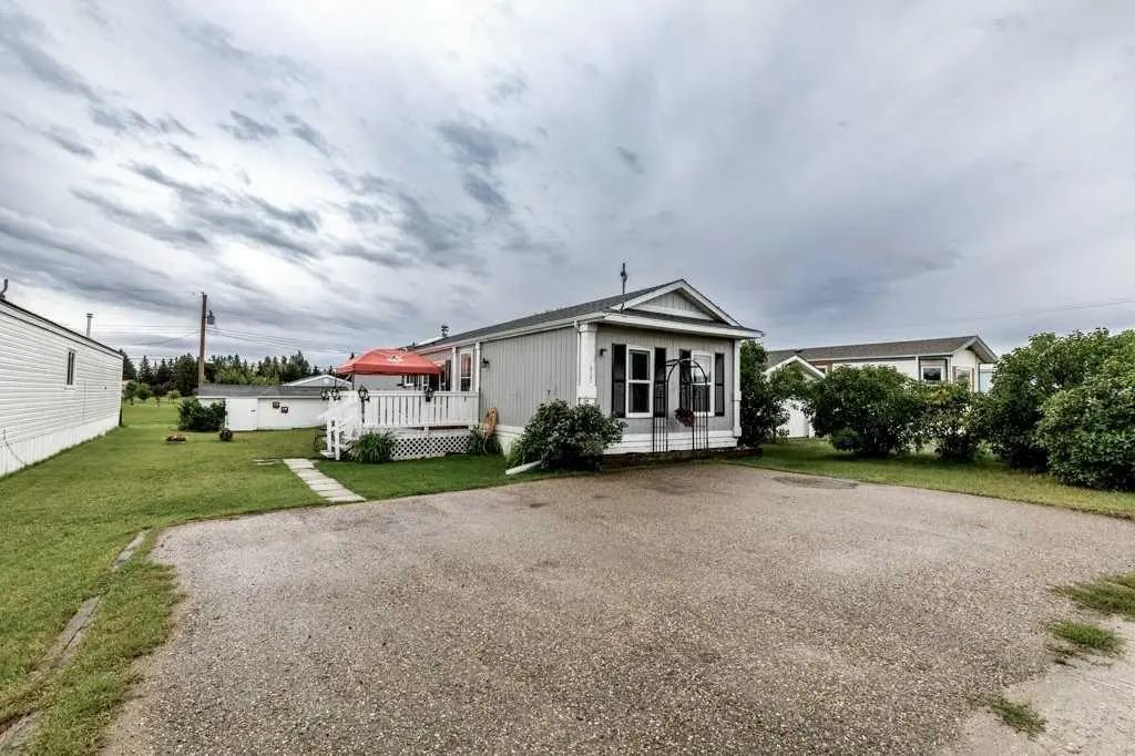 1907 20 Street , Delburne