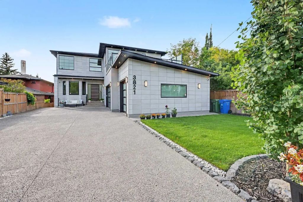 3821 13a Street Sw, Calgary