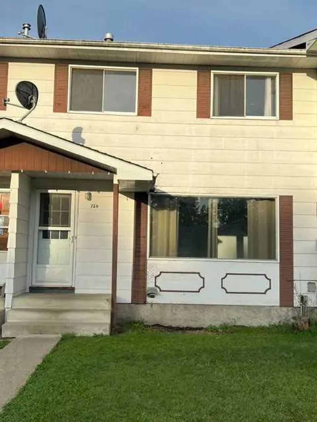 12b Blueberry Drive , Whitecourt