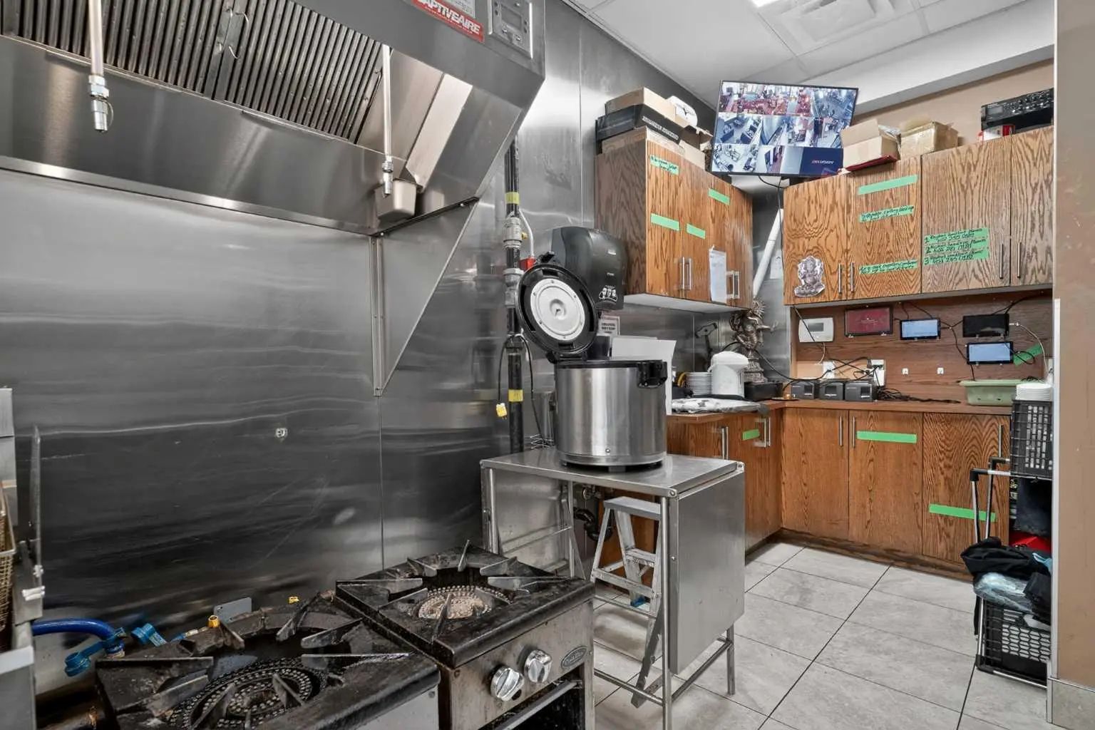 N/A, Calgary – Commercial Business Listing Photo 11