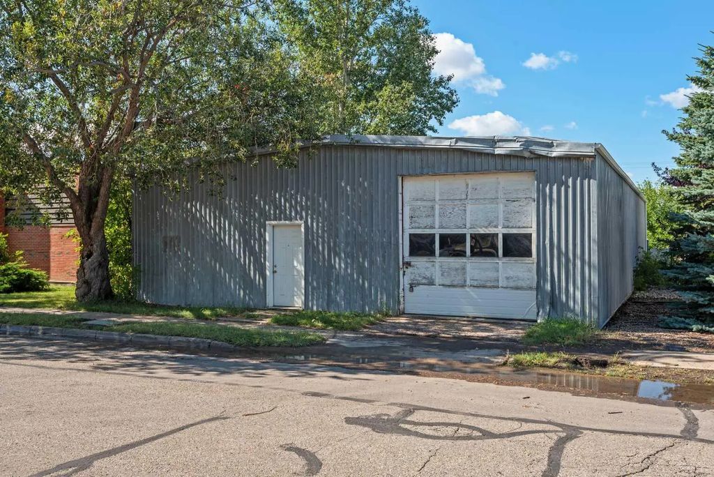 125 2 Avenue Se, Three Hills