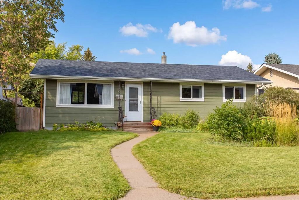 66 Oberlin Avenue , Red Deer