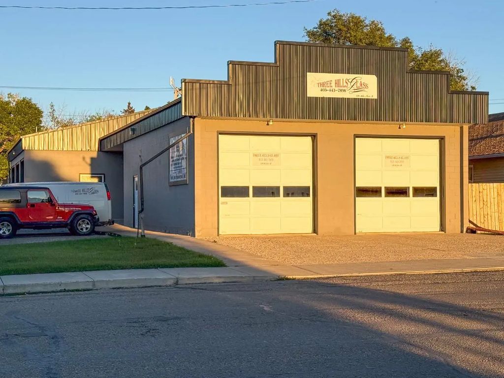 120 4th Avenue E, Three Hills