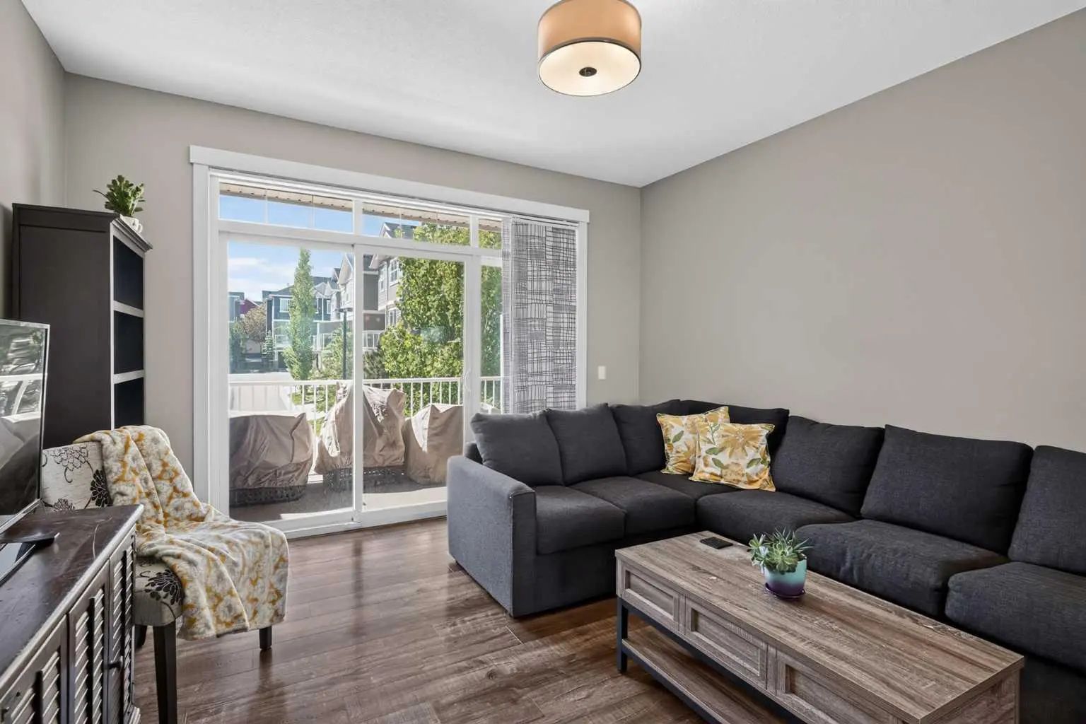 1531 Symons Valley Parkway Northwest, Calgary – Residential Row/Townhouse Listing Photo 7