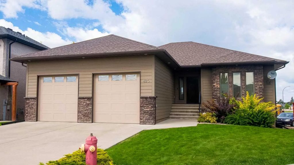 420 Haru Moriyama Place N, Lethbridge
