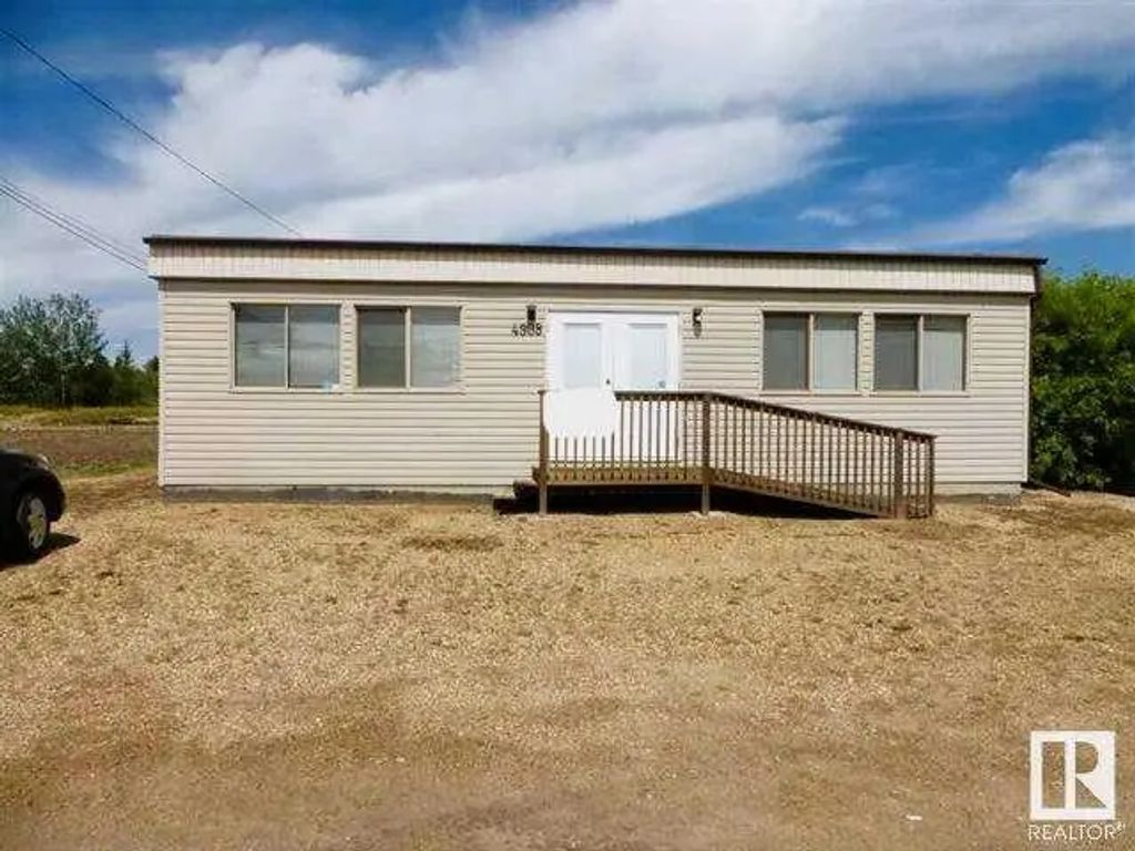 4904 50 Avenue , Thorsby