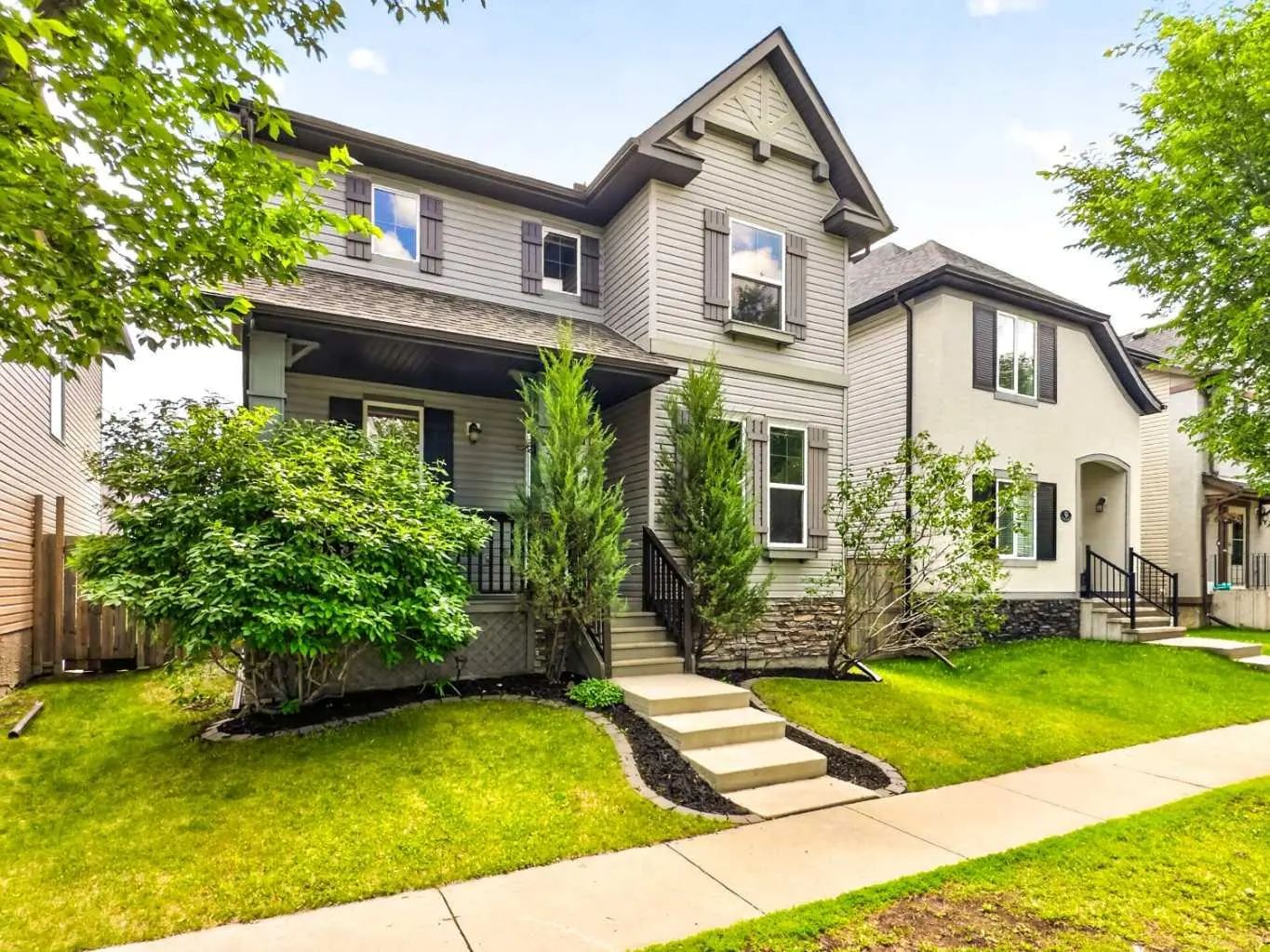 249 Elgin Manor Southeast, Calgary – Residential Detached Listing Photo 3