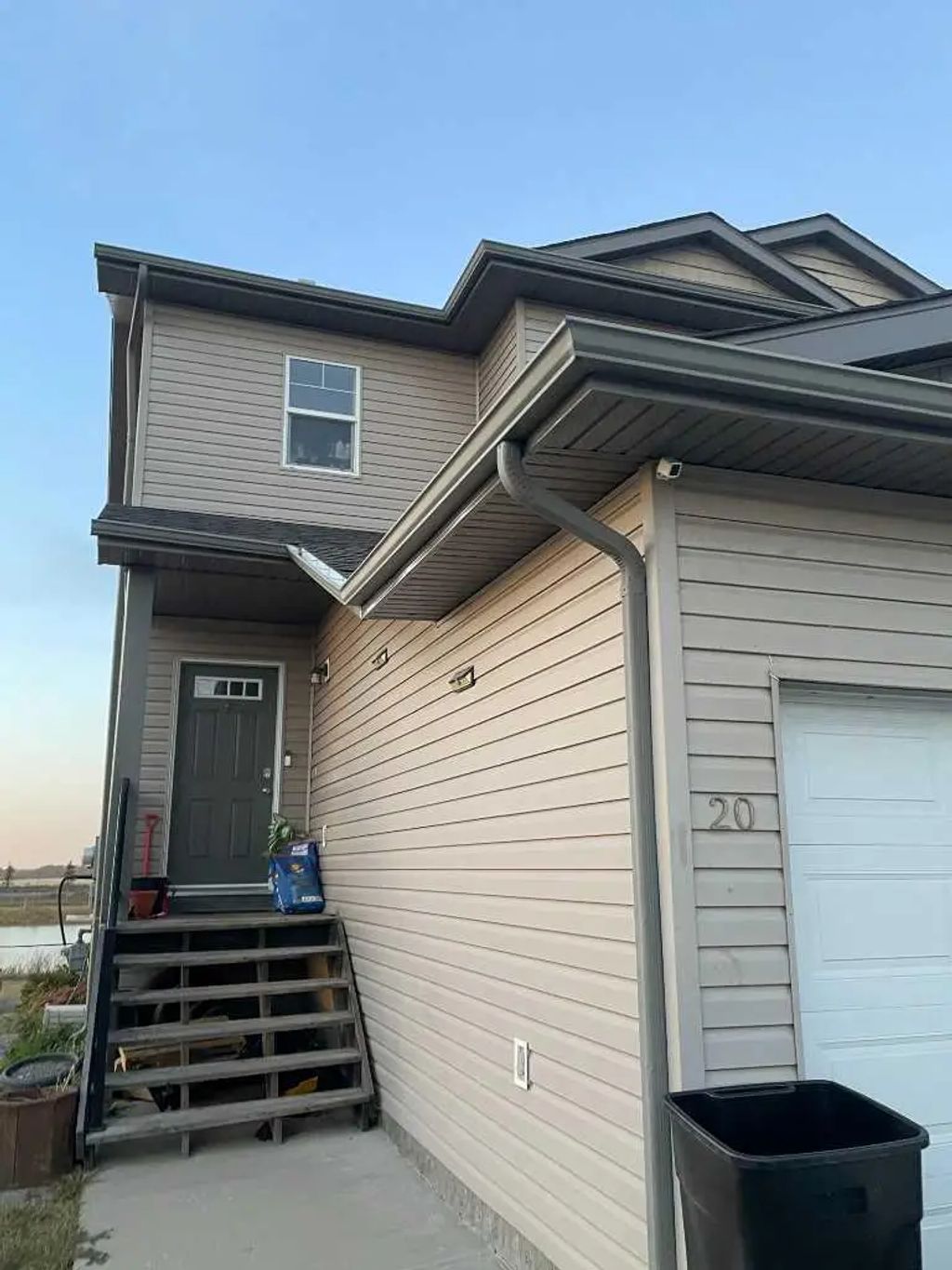 20 6802 50 Avenue , Camrose