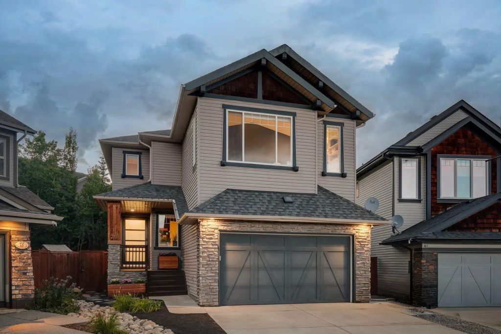 213 Cortina Bay Sw, Calgary