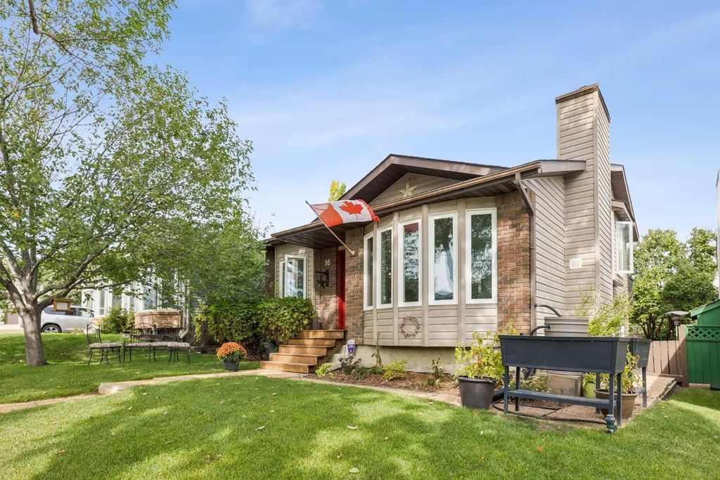 16 Macewan Meadow Link Nw, Calgary