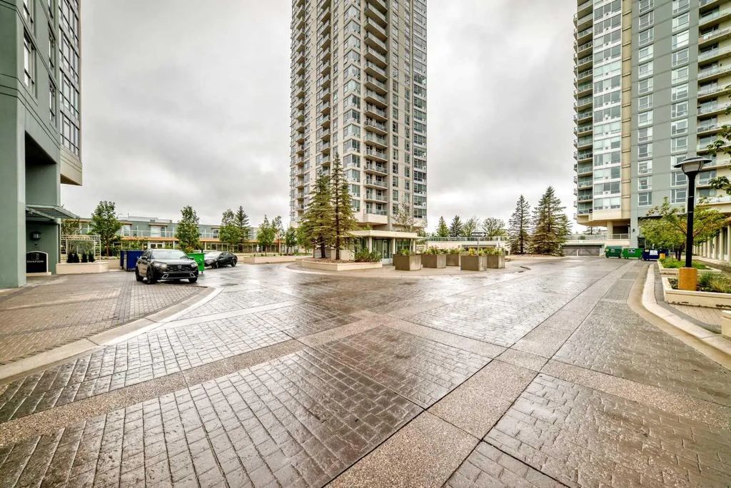 1207 77 Spruce Place Sw, Calgary