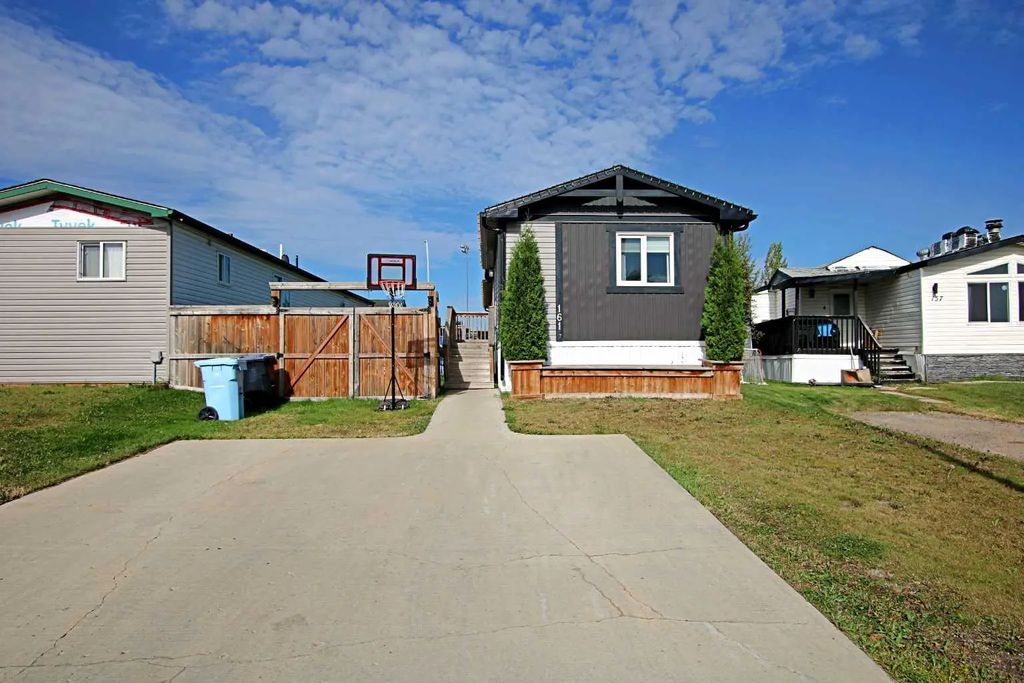 161 Card Crescent , Fort McMurray