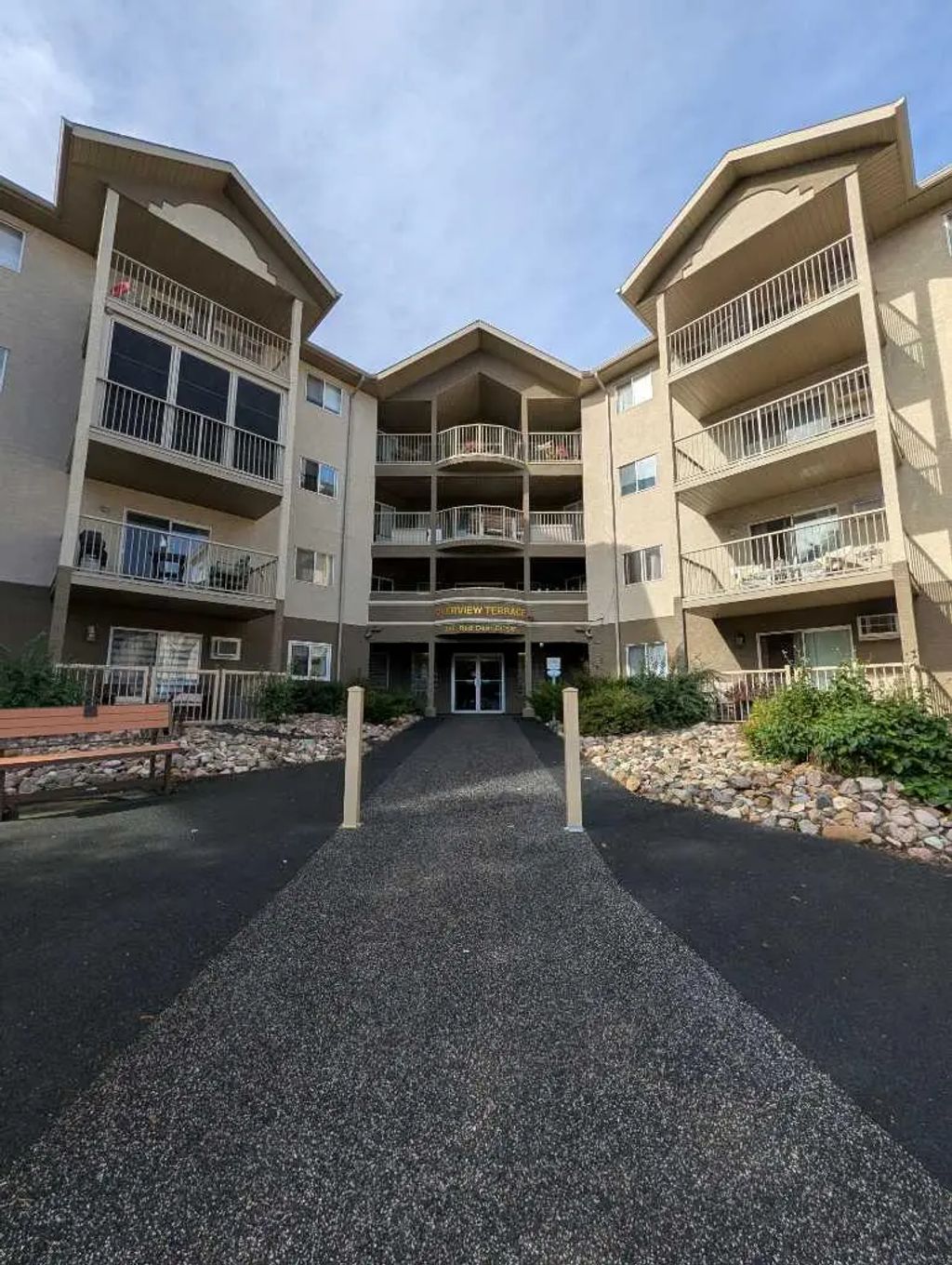 208 245 Red Deer Drive Sw, Medicine Hat