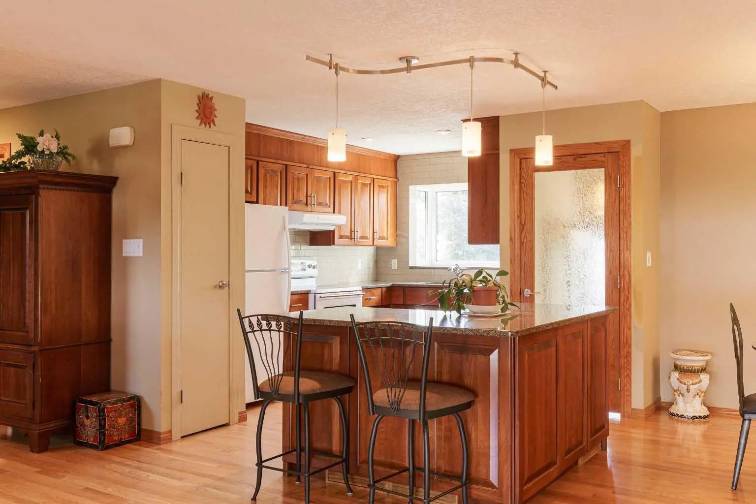 346 Rundleview Drive Northeast, Calgary – Residential Detached Listing Photo 10