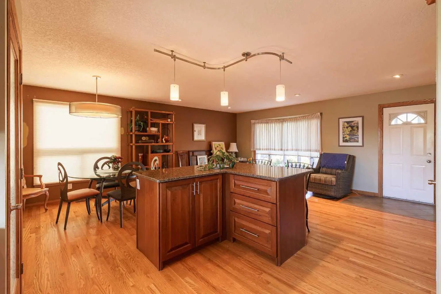 346 Rundleview Drive Northeast, Calgary – Residential Detached Listing Photo 14