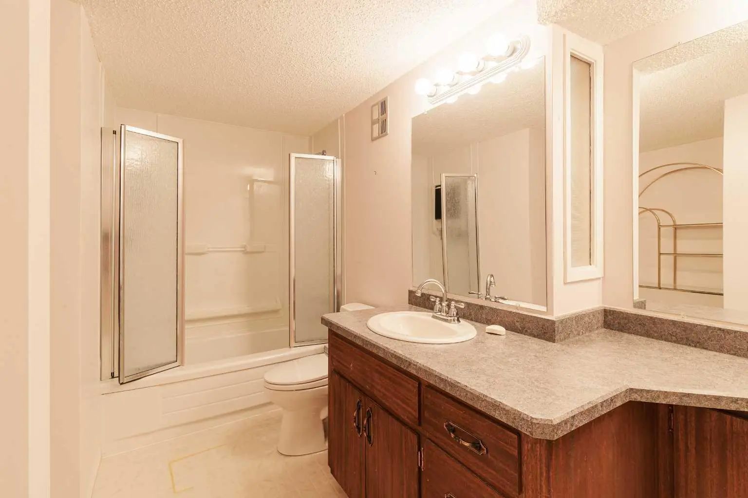 346 Rundleview Drive Northeast, Calgary – Residential Detached Listing Photo 28
