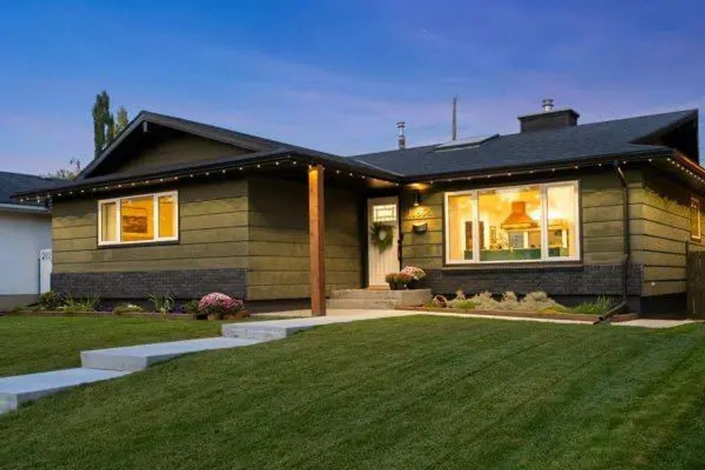 10832 Mapleford Road Se, Calgary