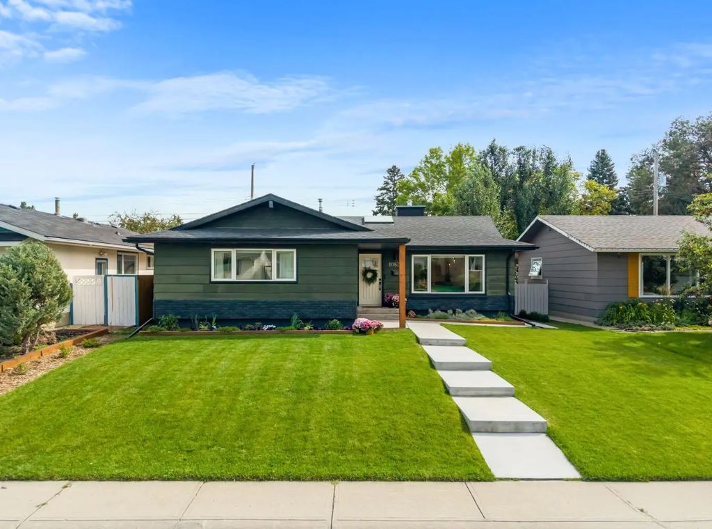 10832 Mapleford Road Se, Calgary