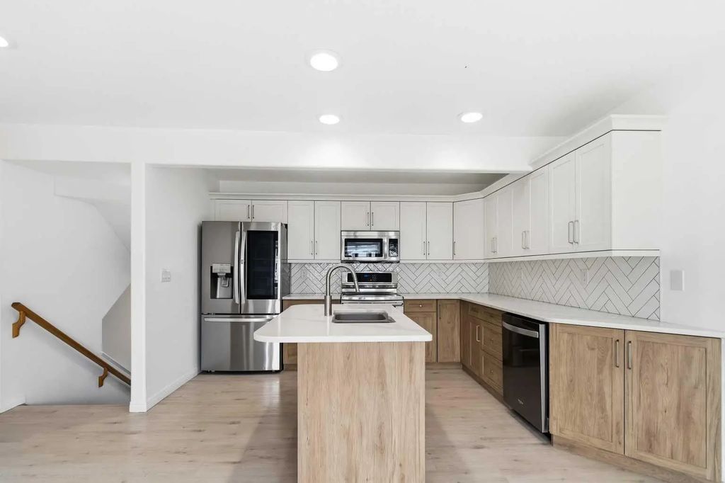 4 98 Wilson Drive , Fort McMurray