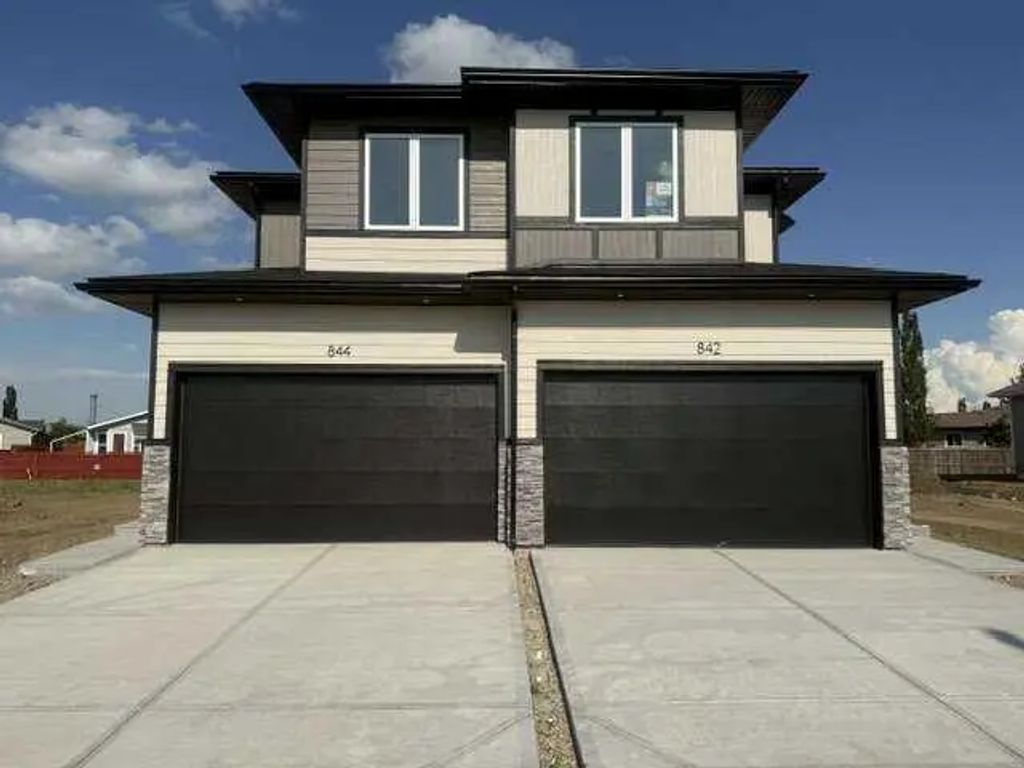 844 Beckner Street , Carstairs