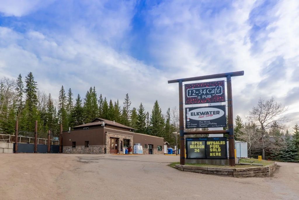 301 6 Avenue , Rural Cypress County