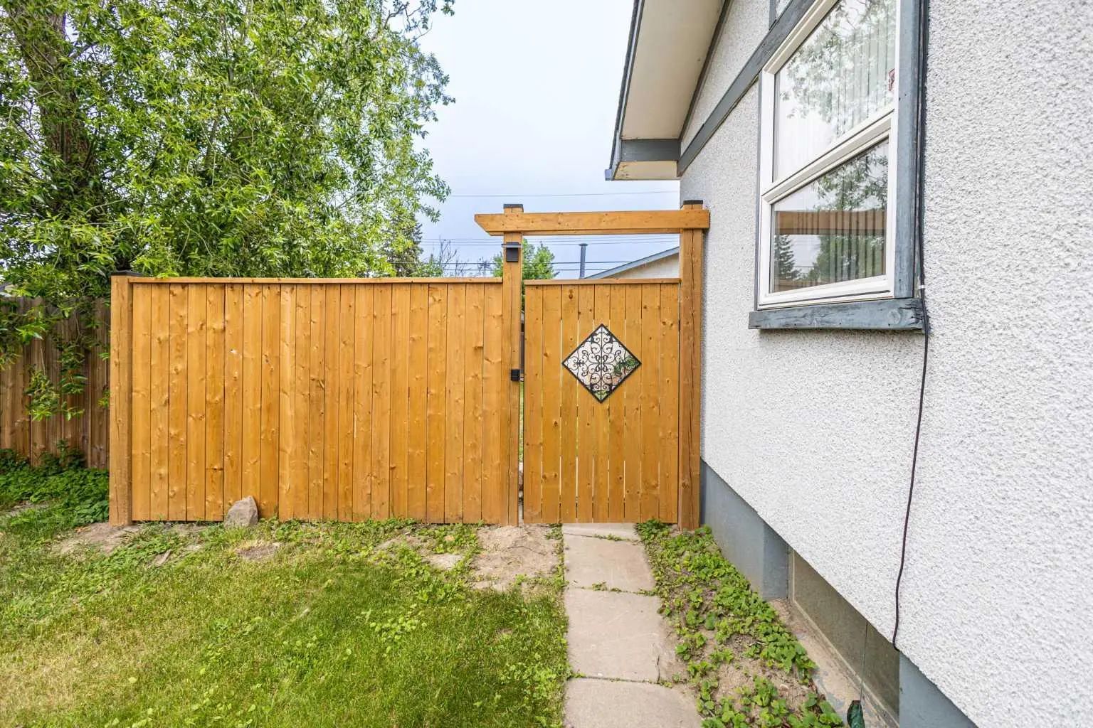 100 Marbrooke Circle Northeast, Calgary – Residential Detached Listing Photo 30