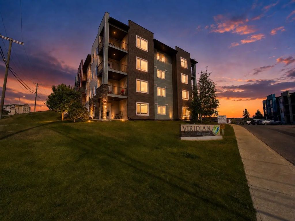 1 12 Sage Hill Terrace Nw, Calgary