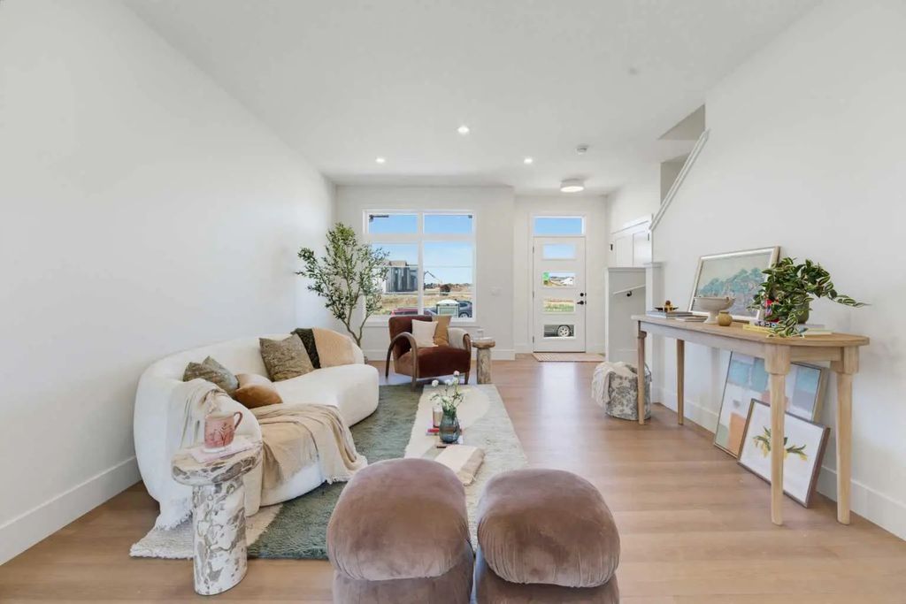 242 Greystone Boulevard , Cochrane