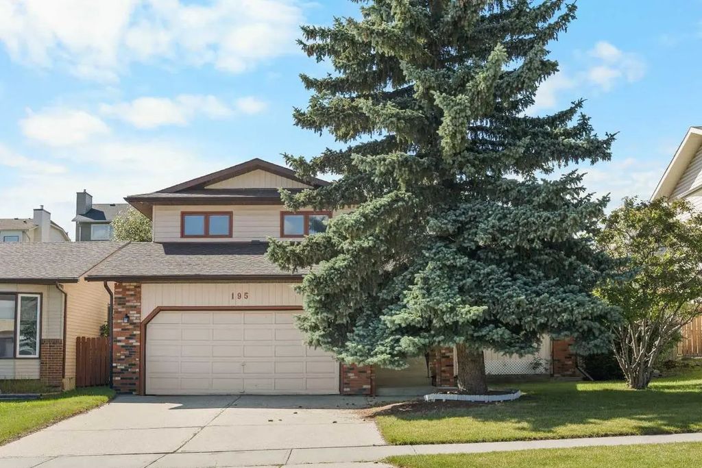 195 Edgepark Boulevard Nw, Calgary