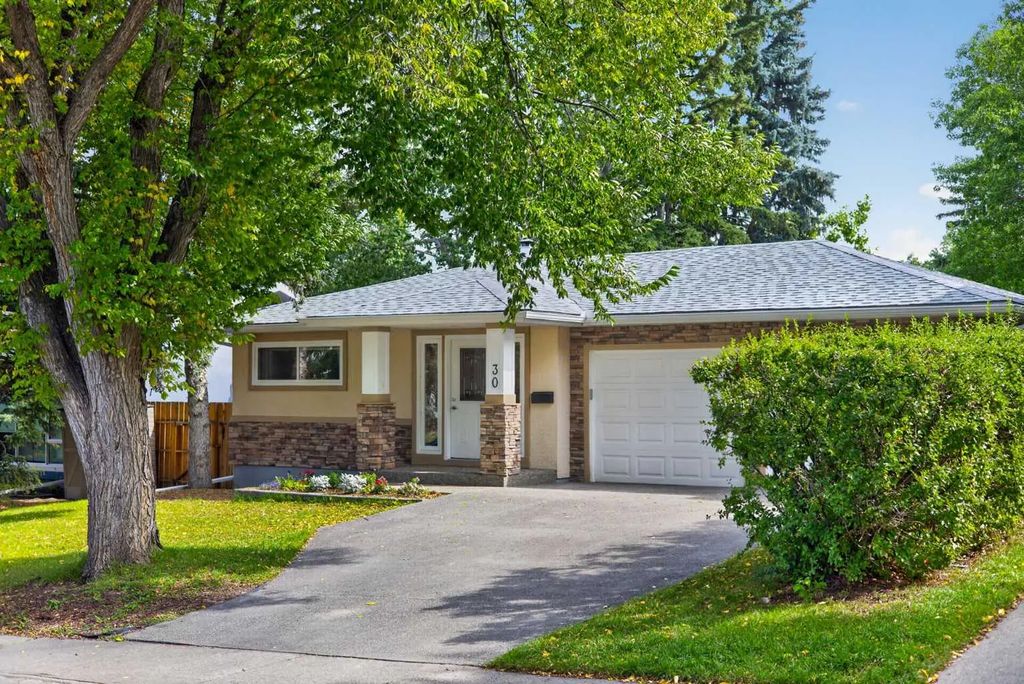 30 Wimbledon Drive Sw, Calgary