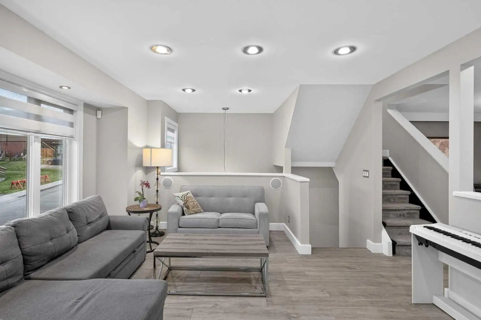 2732 16 Street Southwest, Calgary – Residential Row/Townhouse Listing Photo 4