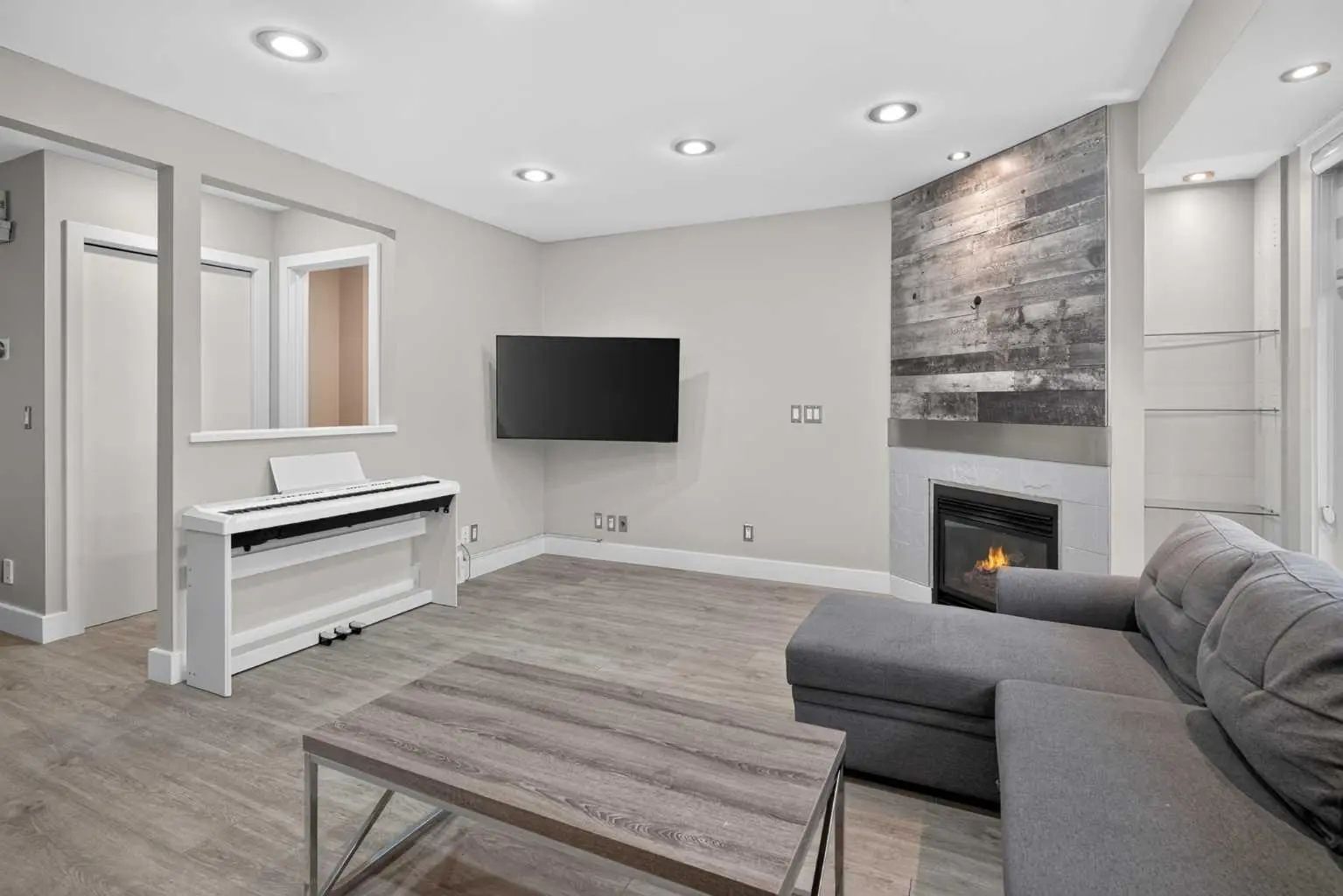 2732 16 Street Southwest, Calgary – Residential Row/Townhouse Listing Photo 6