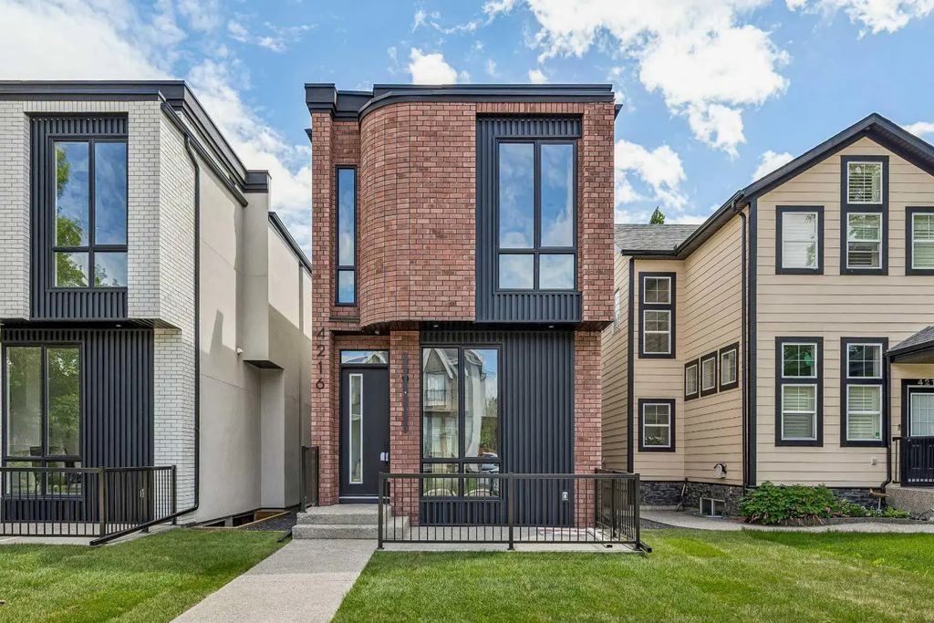 4216 16 Street Sw, Calgary