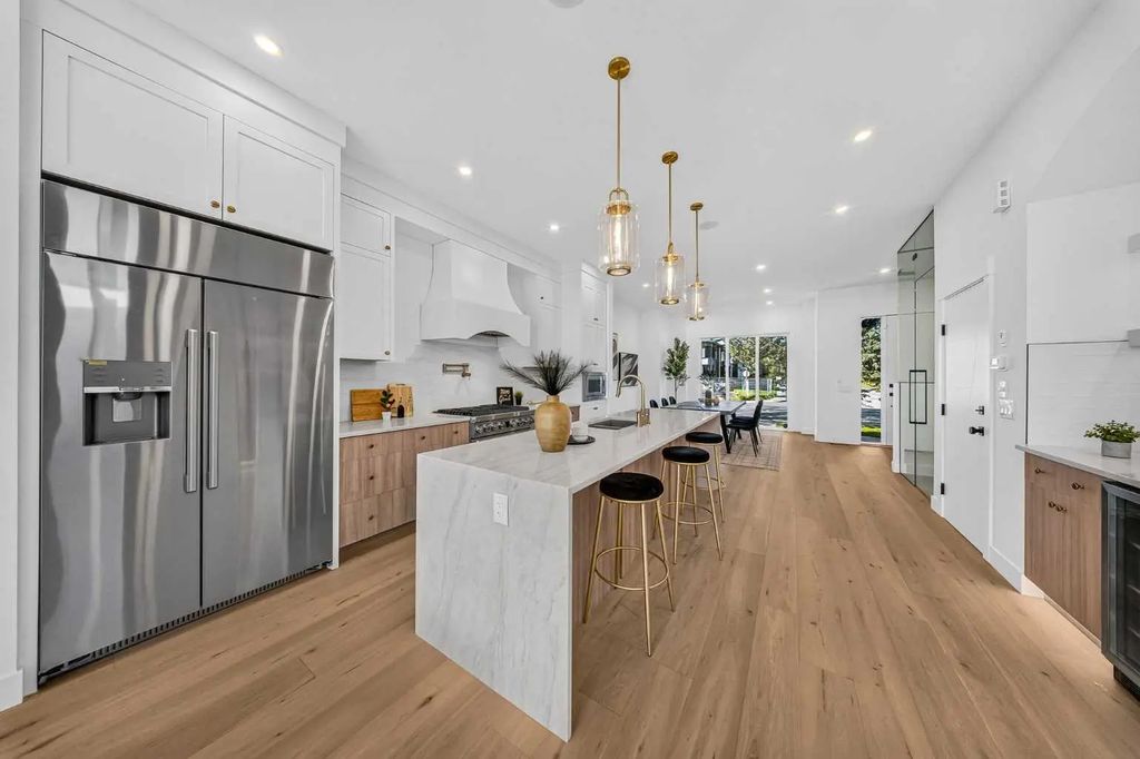 2302 6 Street Ne, Calgary