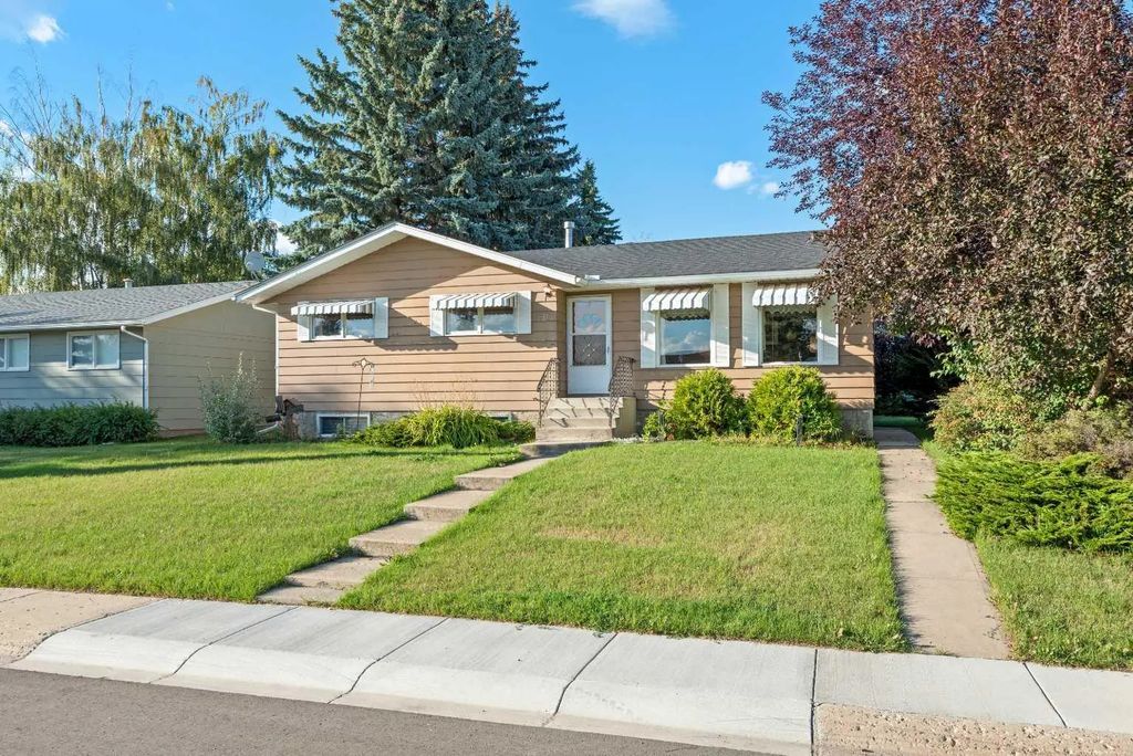 616 6 Street Se, Three Hills