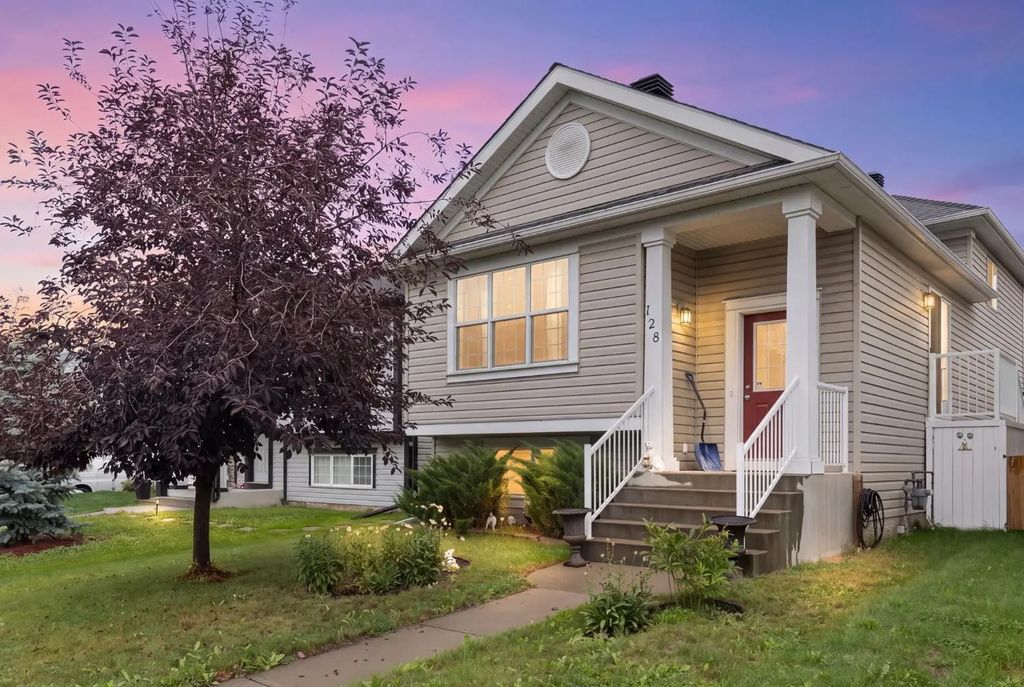 128 Copperstone Grove Se, Calgary