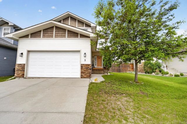 5 Havenfield Drive , Carstairs