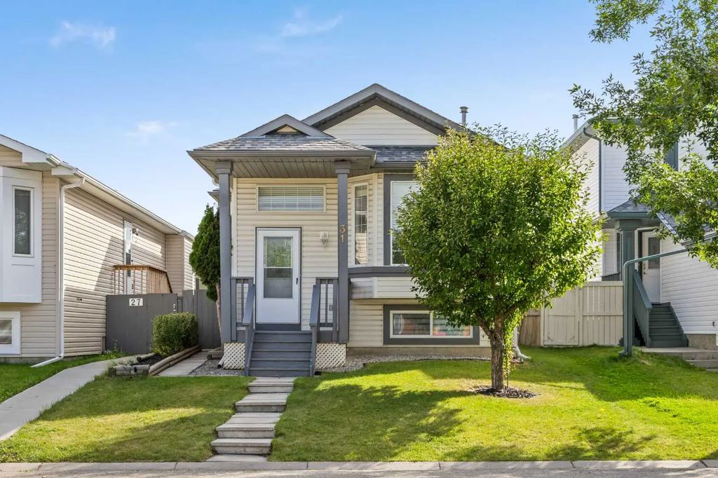 31 Harvest Rose Circle Ne, Calgary