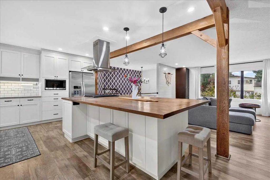 1703 107 Avenue Sw, Calgary