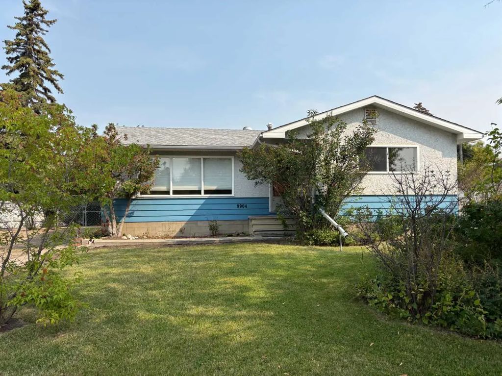 9904 90 Avenue , Grande Prairie