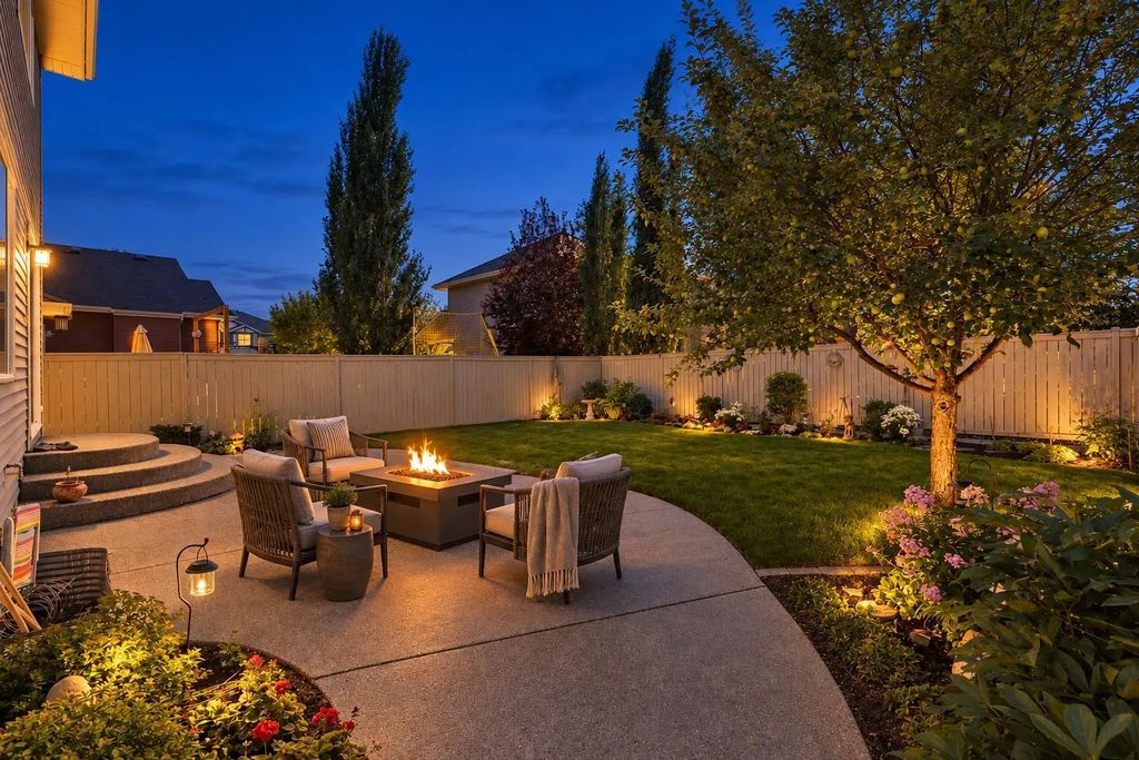 85 Royal Oak Crescent Nw, Calgary