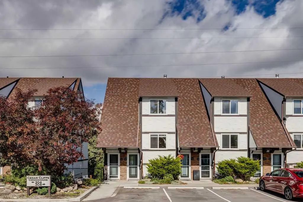 2 308 Cedar Crescent Sw, Calgary
