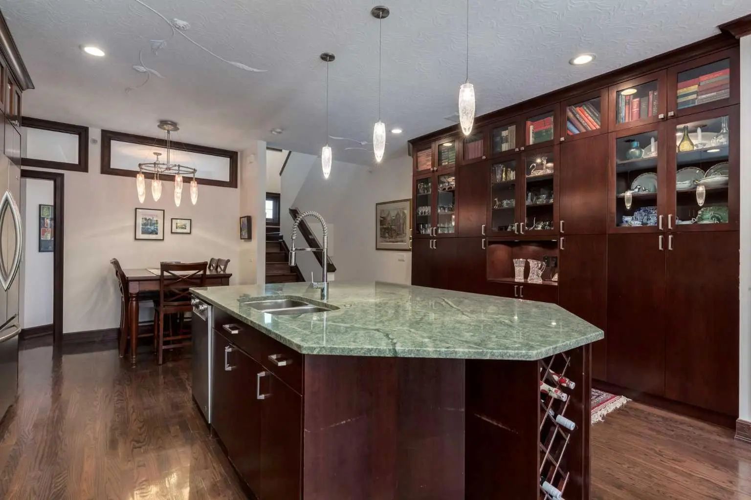1147 Cameron Avenue Southwest, Calgary – Residential Row/Townhouse Listing Photo 11